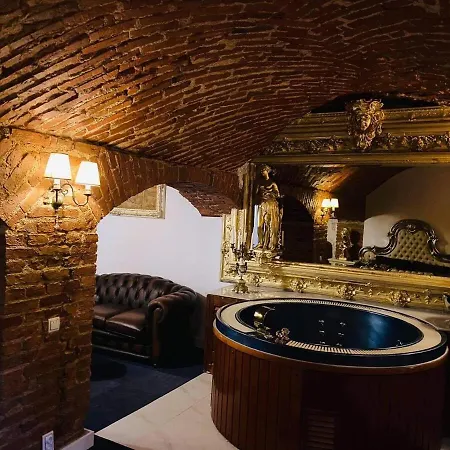 Host 1 Апартаменты