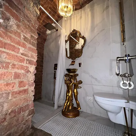 Апартаменты Host 1 *